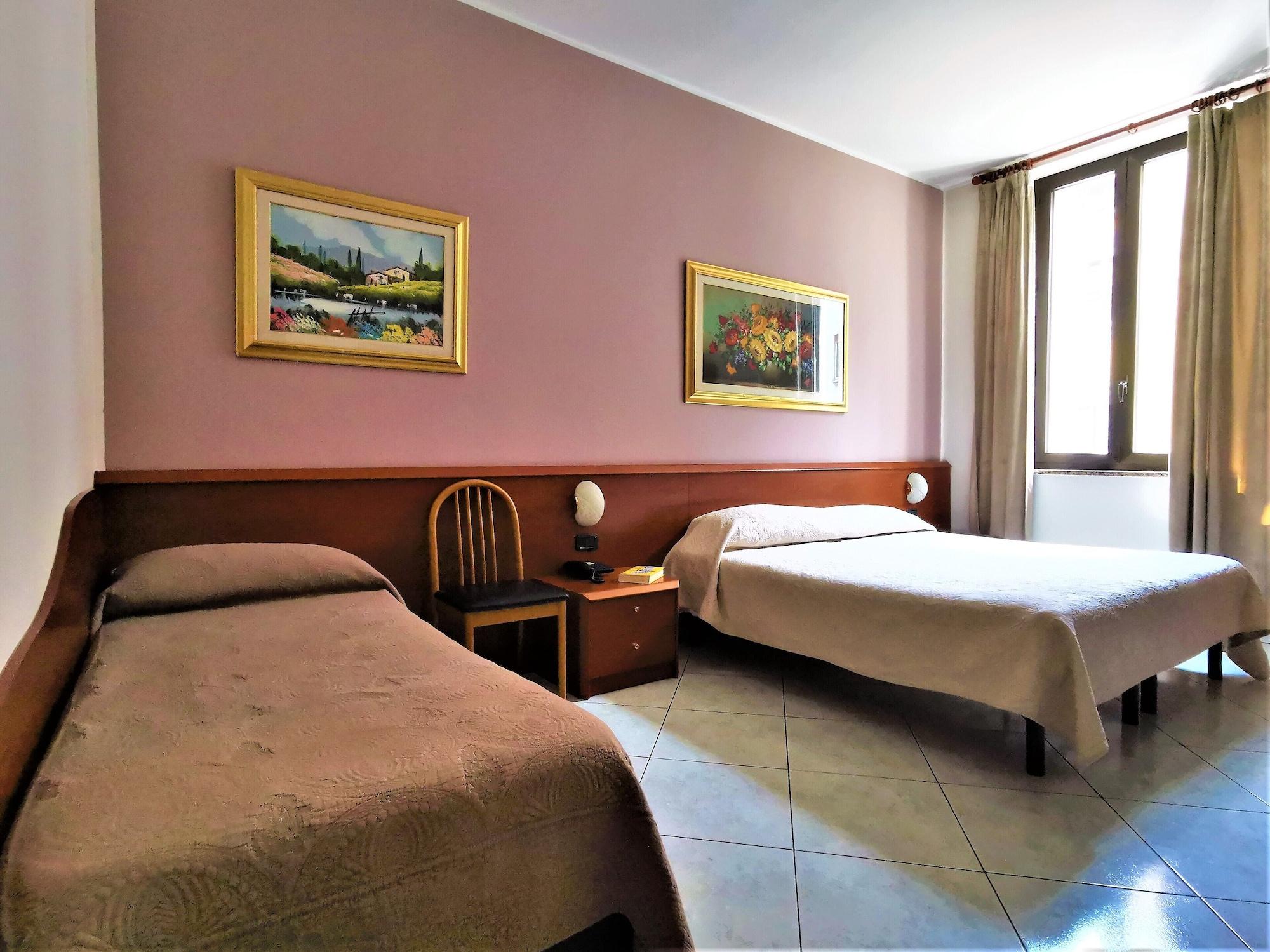 Hotel Venini Milan Exterior photo